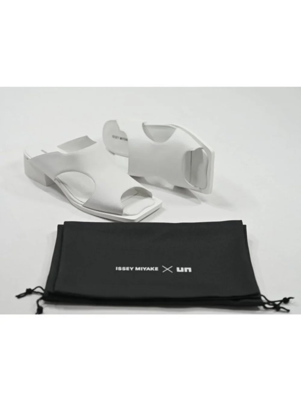 Issey Miyake x United Nude Fin Shoe in White